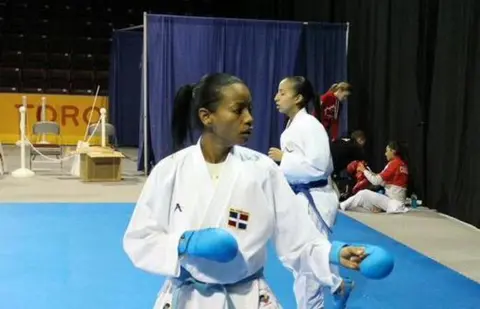 Dominicana Ana Villanueva logra el oro en Karate Panam 2015