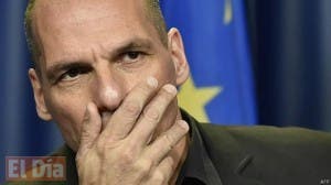 Renuncia el ministro de Finanzas de Grecia, Yanis Varufakis