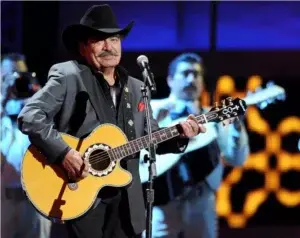 Murió anoche el cantante Joan Sebastian tras una larga lucha contra el cáncer