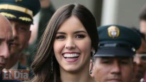 Actual Miss Universo lamenta palabras de Trump pero no renuncia a su corona