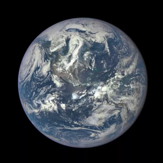 Imagen de la Tierra tomada desde el satélite Deep Space Climate Observatory. / NASA Imagen de la Tierra tomada desde el satélite Deep Space Climate Observatory. / NASA