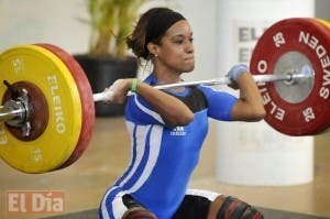 Dominicana Yudelkis Contreras falla en tres intentos y queda eliminada en Panam 2015