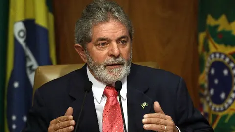 Lula y Sarkozy conversan sobre crisis mundial e inmigrantes en Europa