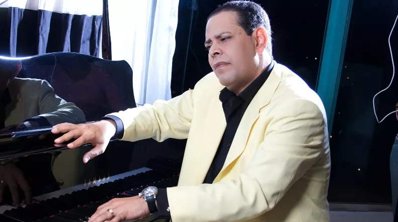 Fernando Villalona  y Marcos Yaroide graban un merengue