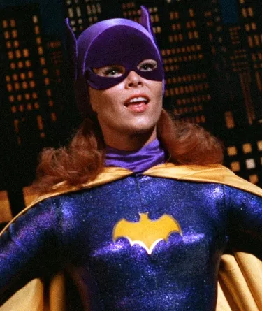 Fallece la actriz Yvonne Craig