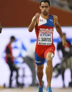 Luguelín a la final del Mundial de atletismo