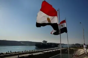 Egipto celebra en grande la ampliación del canal de Suez