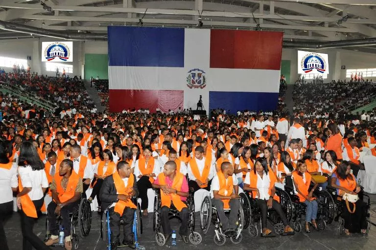 Ministerio de la Juventud gradúa 3 mil jóvenes en diferentes carreras técnicas