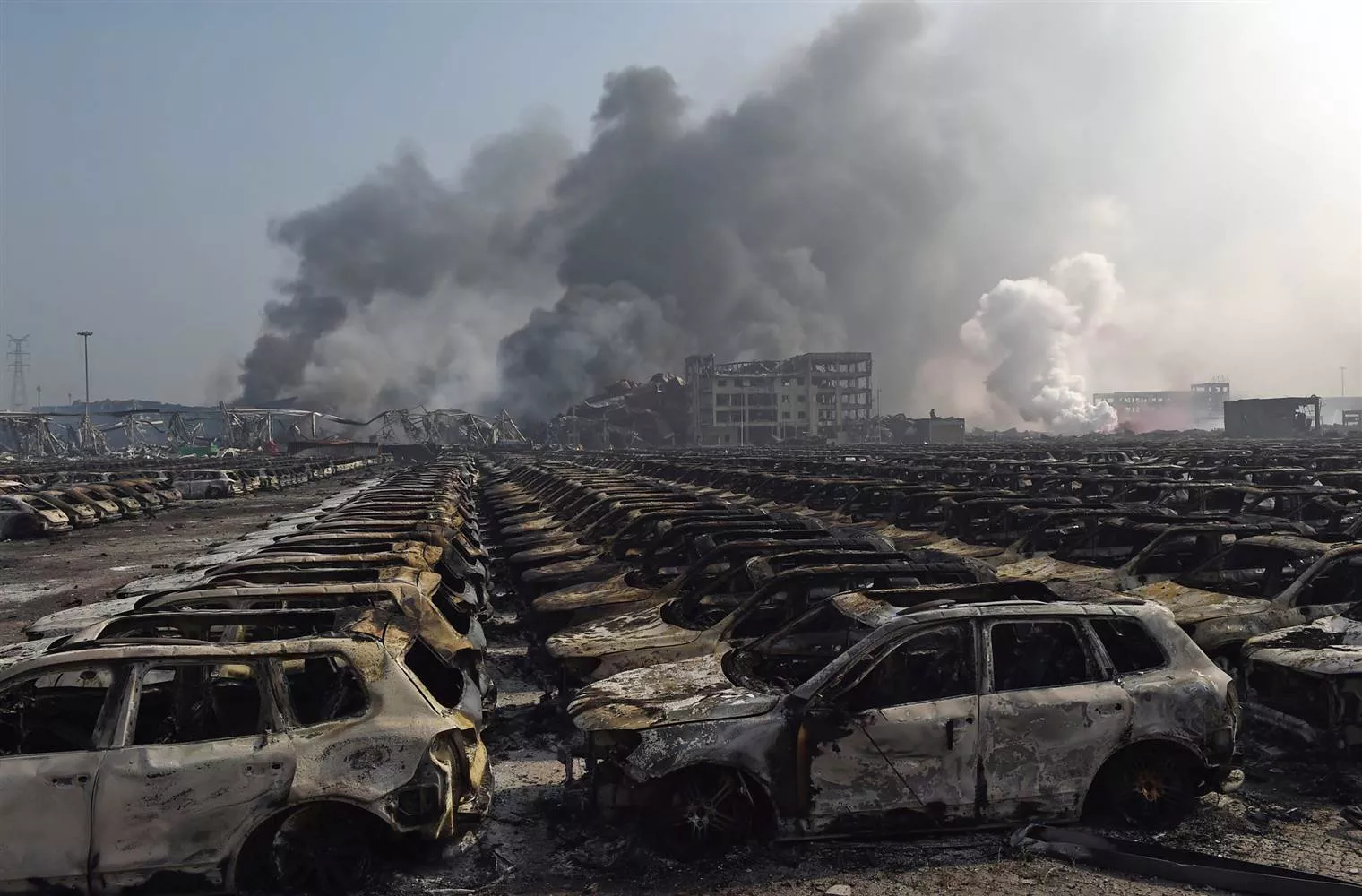 China: otra explosión en una fábrica, 24 horas después del suceso de Tianjin