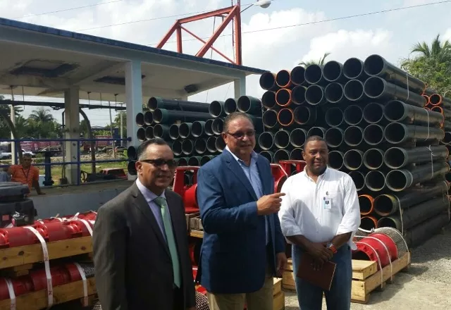 La CAASD inicia instalación de equipos de bombeos en Santo Domingo Este