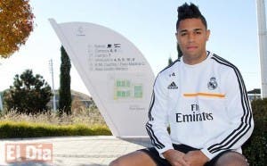 Dominicano Mariano Díaz se queda en la primera plantilla del Real Madrid