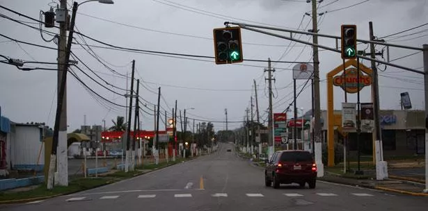 Tormenta Erika deja fuertes lluvias y cortes de luz a su paso por Puerto Rico