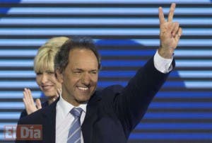 Argentina: Scioli, un pupilo de Cristina, consolida su triunfo en primarias