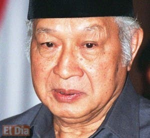 Corrupción: La familia de Suharto tendrá que devolver a Indonesia US$324 millones