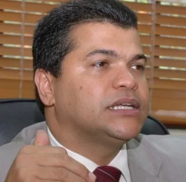  Tobías Crespo afirma RD amerita de urgencia una nueva Ley de Tránsito 