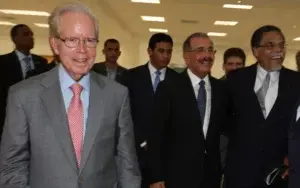 Danilo Medina felicita al periódico Hoy en su 34 aniversario