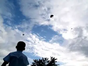 Hospital Robert Reid alerta por aumento casos de niños con traumas craneales por volar chichugua