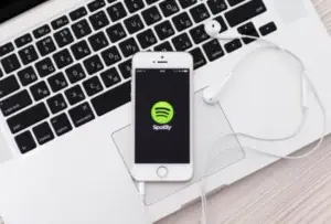 Recelo y críticas ante cambio en las condiciones de privacidad de Spotify