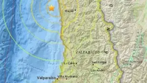 Fuerte sismo de magnitud 8,3 sacude la capital de Chile