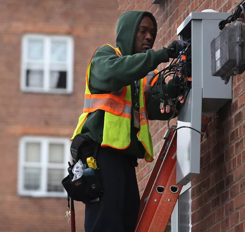 Storm-Damaged Communities On East Coast Hit By Nor’Easter