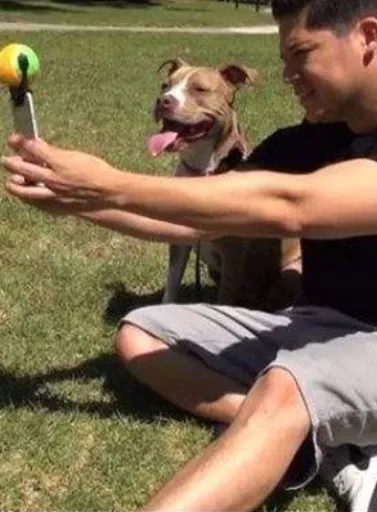 Ahora la fiebre es Selfie con el perro