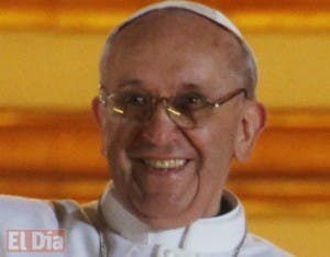 El Papa Francisco sufre de la cadera y hace fisioterapia