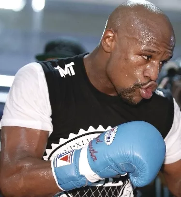 Cifras de pelea es gran revés para Mayweather