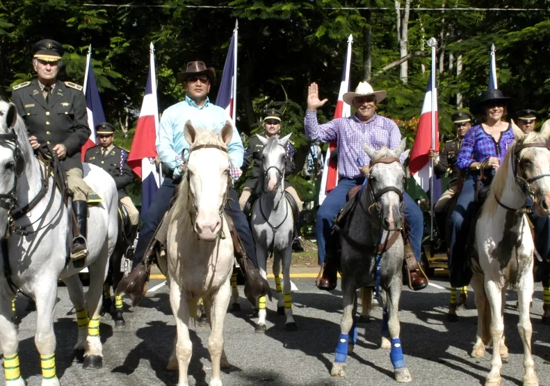 Ejército y Miderec harán cabalgata