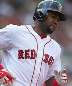 Gigantes adquieren a  Alejandro de Aza desde Boston