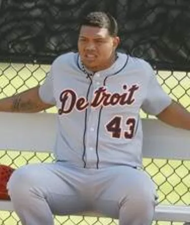 Detroit manda para su casa pitcher por vago