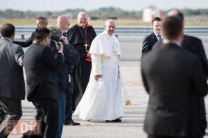 Papa Francisco llega a Filadelfia, última etapa de su gira por Estados Unidos