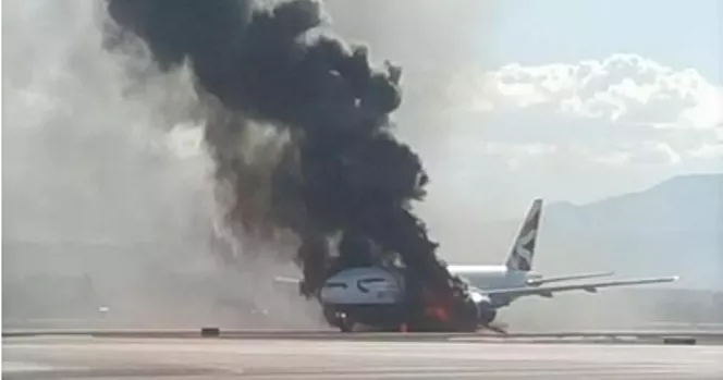 Avión de British Airways se prende fuego en aeropuerto de Las Vegas