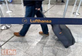 Lufthansa cancela la mitad de vuelos de larga distancia por huelga de pilotos