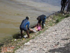 Mujer de 60 años se suicida al lanzarse del puente Juan Bosch