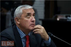 Juez de Guatemala dicta prisión provisional para expresidente Pérez Molina