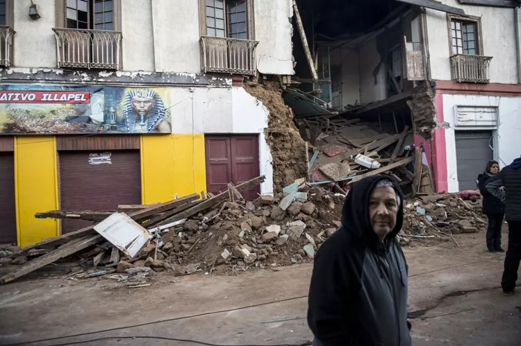 Aumentan a doce los muertos por terremoto en Chile, que deja 642 damnificados