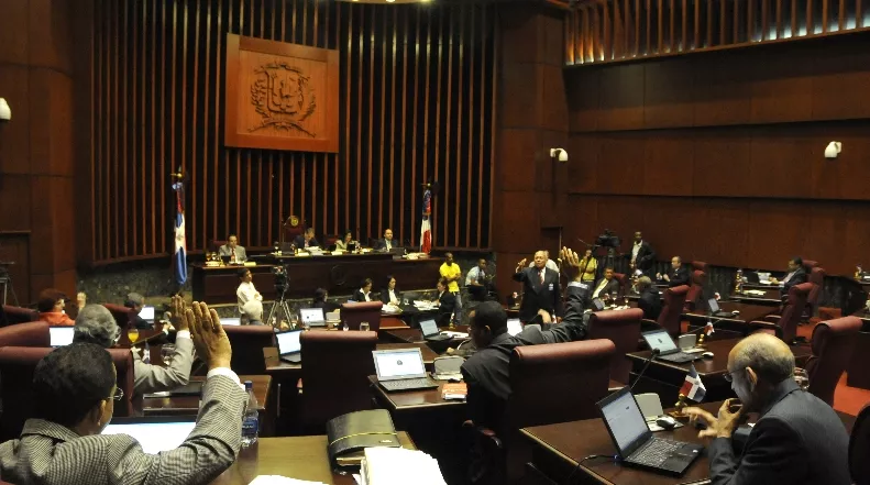 Senado aprueba Ley Orgánica Tribunal Constitucional