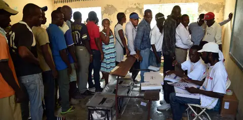 Haití pospone hasta el jueves publicación de resultados de elecciones generales