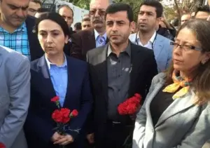 Turquía homenajea a las víctimas del atentado de Ankara