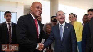 Michel Martelly llega a Barahona para reunirse con Danilo Medina