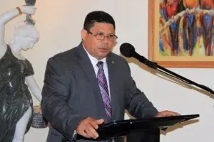 Escogen a Franklin Grullón decano del Cuerpo Consular en Puerto Rico