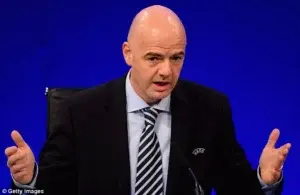 UEFA respalda unánimemente la candidatura de Gianni Infantino