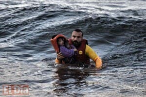 Grecia: Mueren 22 migrantes en naufragios en el mar Egeo