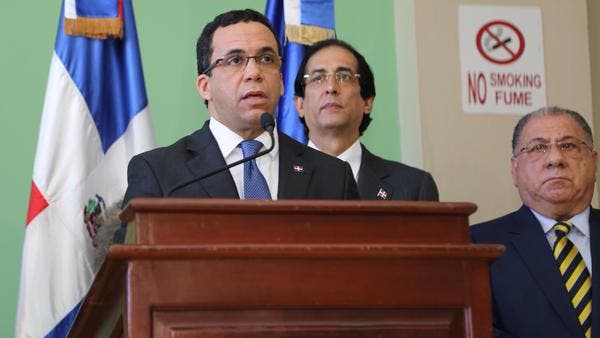 Danilo y Martelly anuncian acuerdos, pero sigue prohibición a entrada de productos dominicanos a Haití