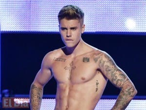 El desnudo frontal de Justin Bieber causa revuelo en las redes sociales