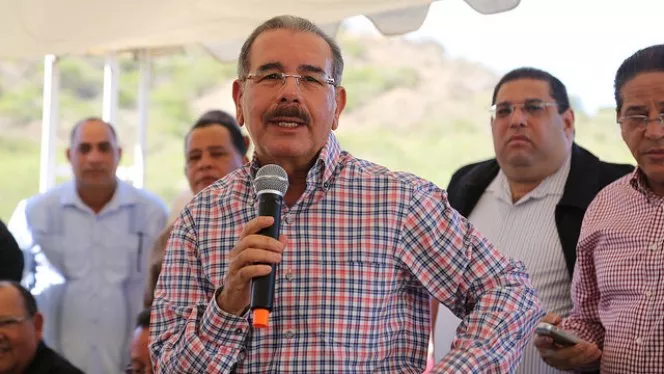 Presidente Medina aprueba financiamiento a productores de Montecristi