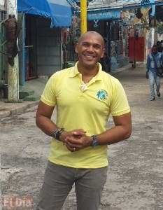 Salvador Batista con recorridos  de Cuba