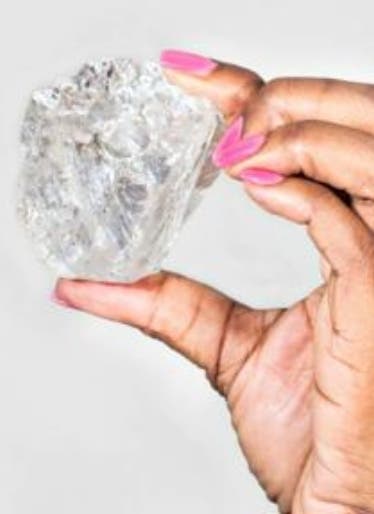 Extraen diamante más grande, de 1,111 quilates