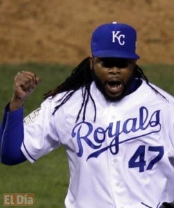 Johnny Cueto firma con los Gigantes de San Francisco por 6 años