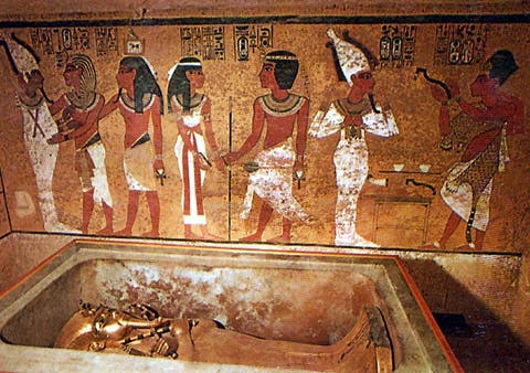 Análisis en tumba de Tutankamón determina que hay “algo” tras sus muros